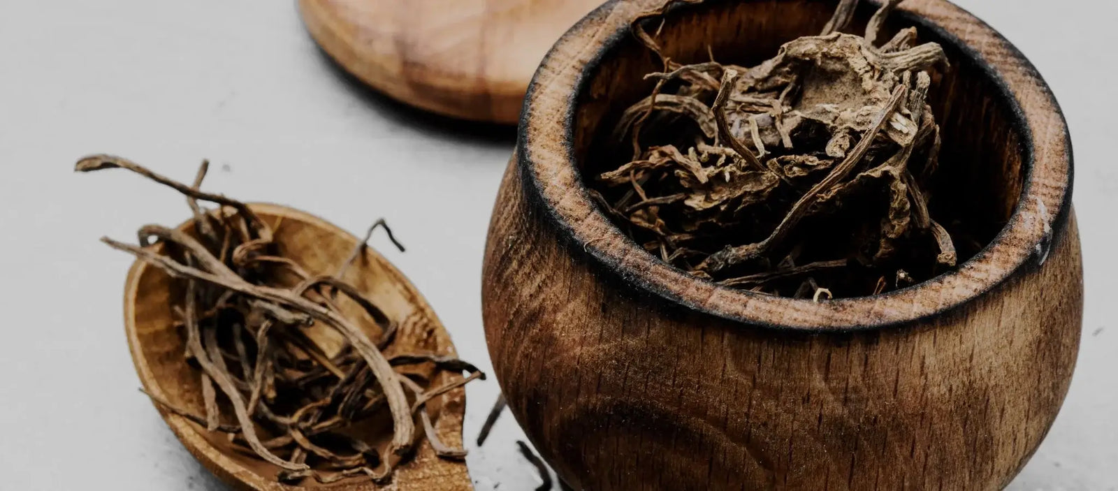 Melatonin vs. Valerian Root – Comparison For a Good Night's Rest  - valerian vs melatonin round 2